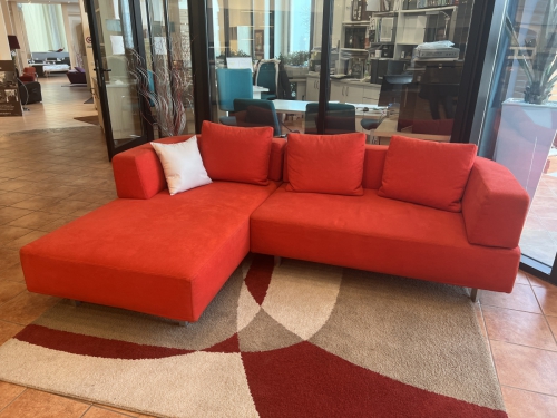 DIVANO LOVER Euro 750,00