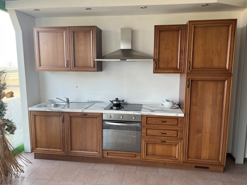 cucina modello giulia colore ciliegio euro 2.140,00 (completa di elettrodomestici)