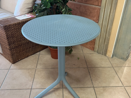 NARDI tavolo step forato EURO 40,00