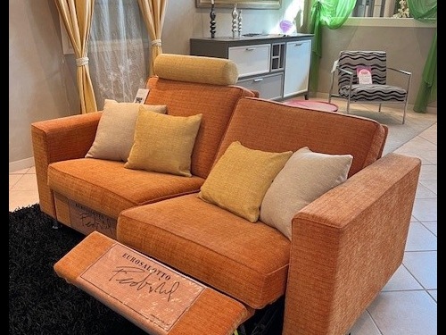 DIVANO MODELLO PAUL EURO 400,00